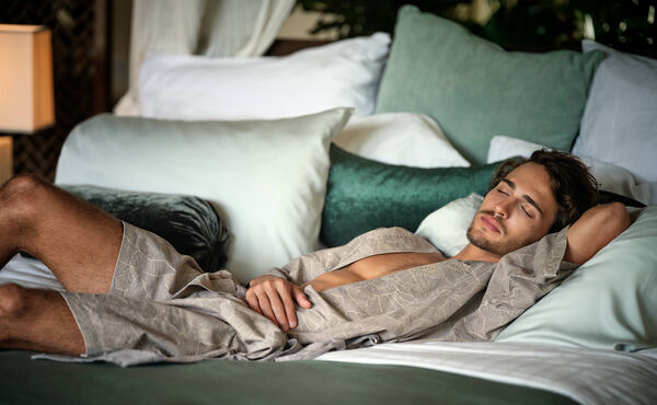 /Magazine/2020/Jing/2020-03-25_Sleeping Beauty_ What Sleep Does for Your Health & Happiness.jpg